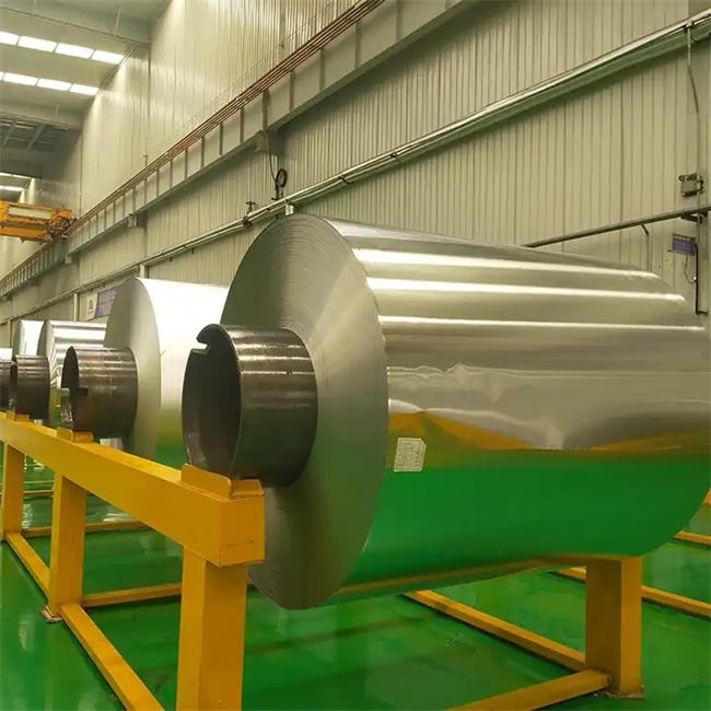 Prebarvana aluminijasta tuljava