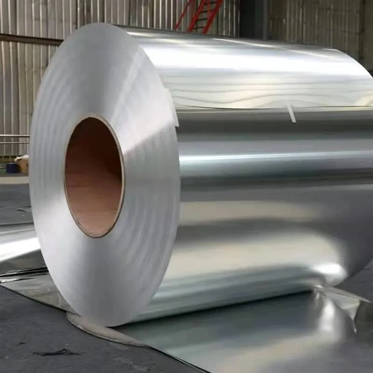 Debel aluminijast trak